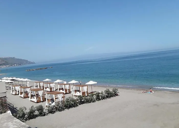 Taormina Apartmán *