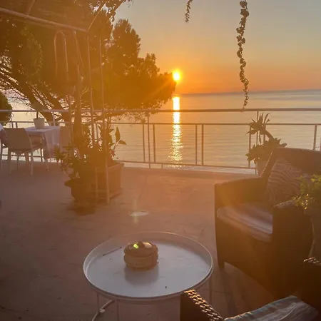 Taormina 아파트 *
